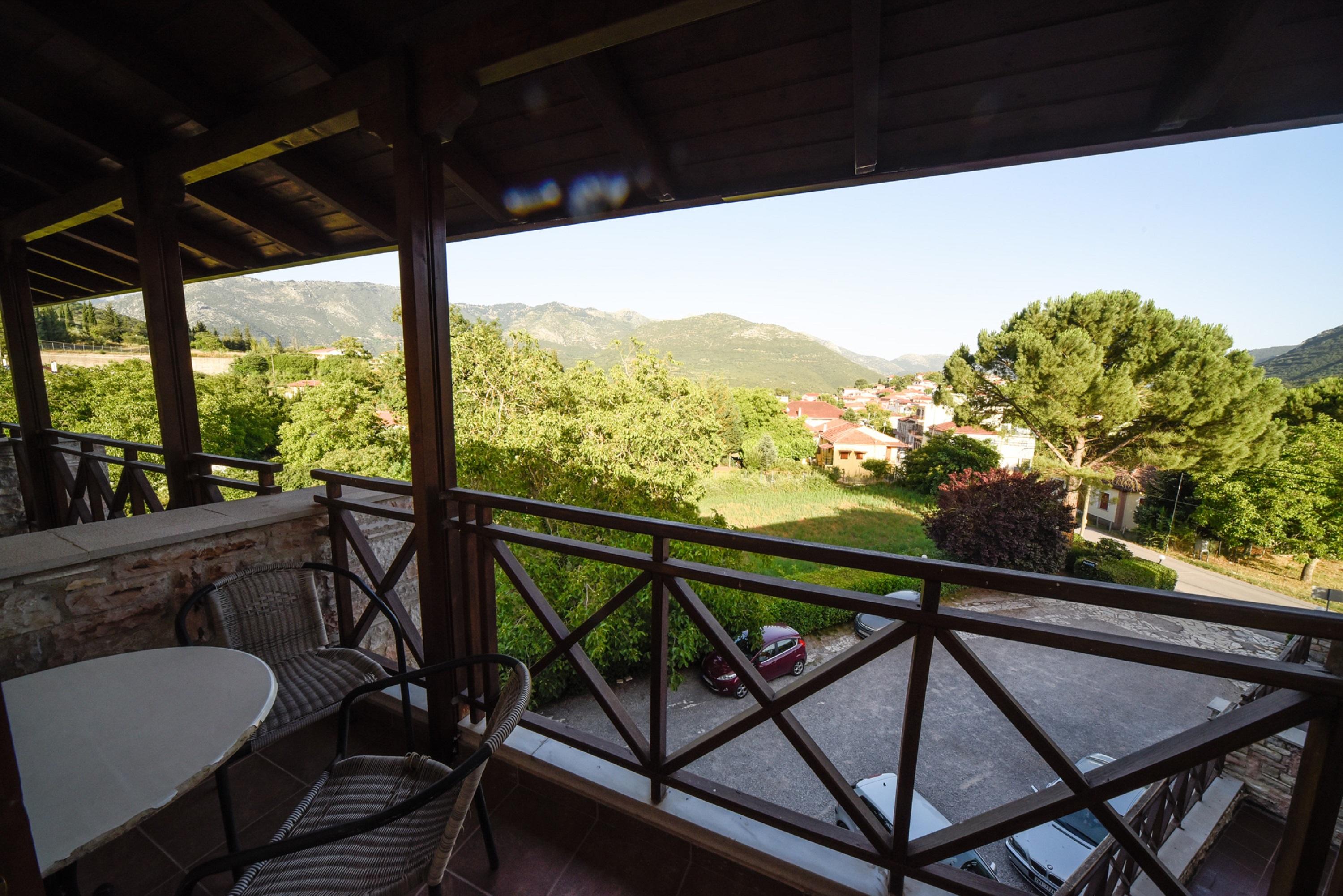 Mont Helmos Hotel 3*